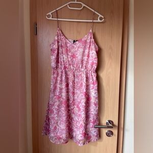 Floral Pink and Cream Pleated Dress